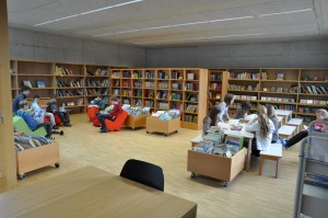 Schulhaus Alea Bibliothek 